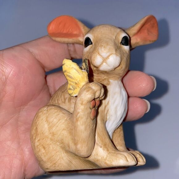 Vintage Egg Cups And Hand Paintedted Ceramic Bunny Rabbit Easter Set - Picture 11 of 14